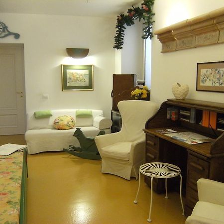 Elizabeth B&B Cagliari Ngoại thất bức ảnh