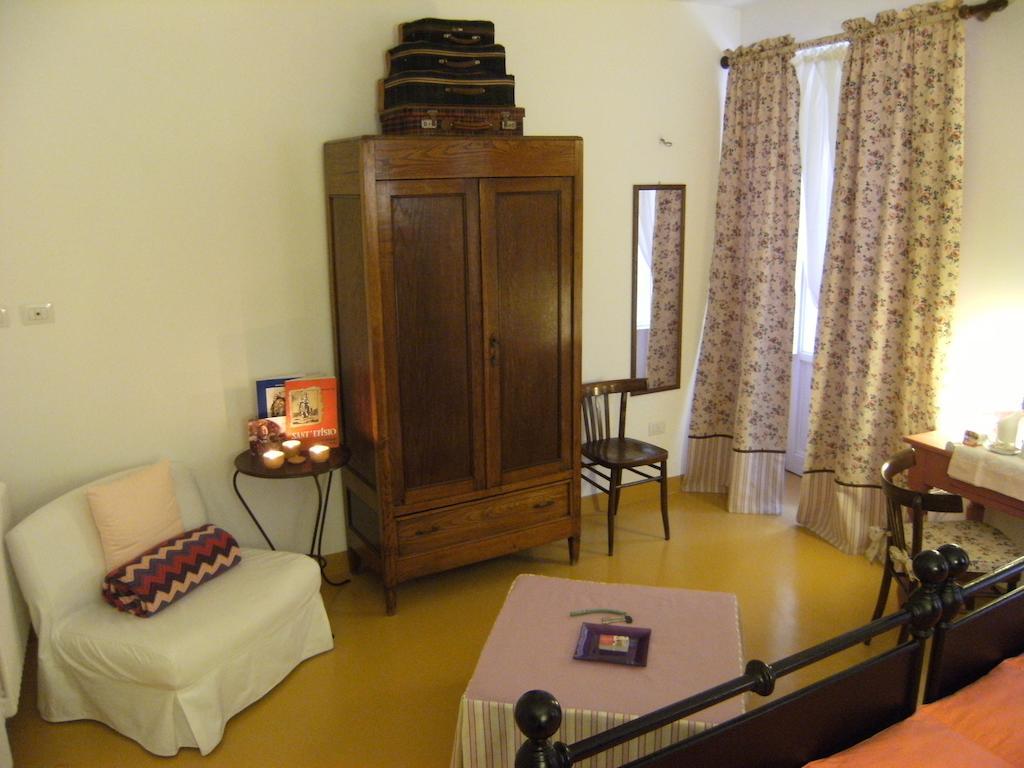 Elizabeth B&B Cagliari Phòng bức ảnh
