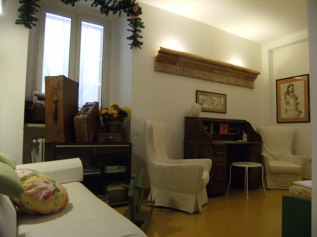 Elizabeth B&B Cagliari Ngoại thất bức ảnh
