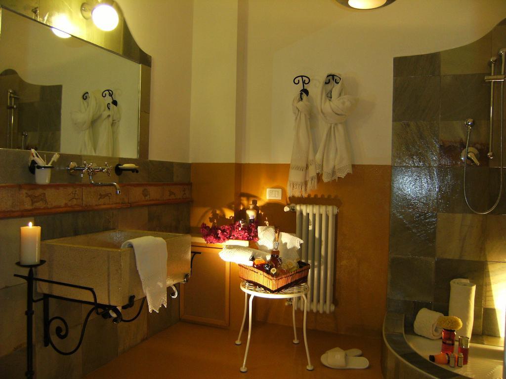 Elizabeth B&B Cagliari Ngoại thất bức ảnh